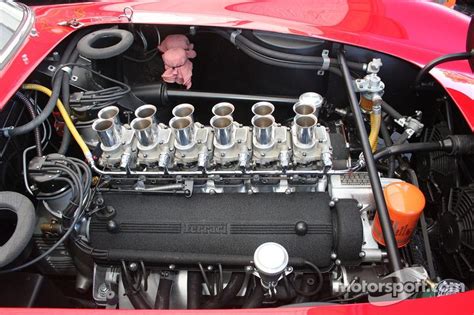 Ferrari 250 GTO engine