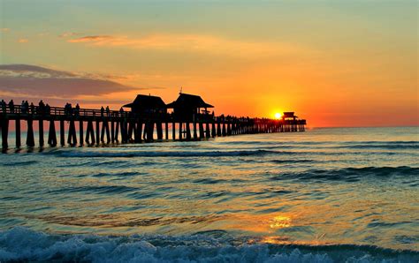 Naples, Florida Sunset Photo by Karl Heinke | Places to go, Sunset photos, Beach life