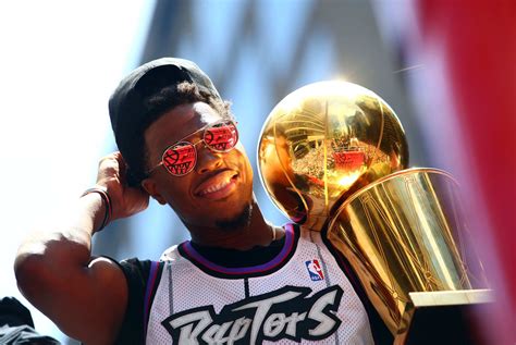 Kyle Lowry Launches NFT Toasting Raptors Championship Parade | Complex CA