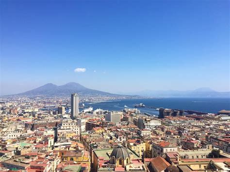 48 Hours in Naples: Visiting Pompeii and Mount Vesuvius | In Search of ...