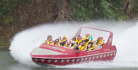 Jet Boats - Sigatoka River Safari - Pacific Island Living - Travel & Tourism Guide