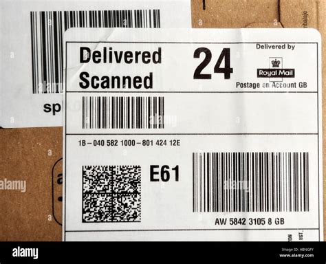 A Royal Mail delivered scanned parcel label Stock Photo - Alamy