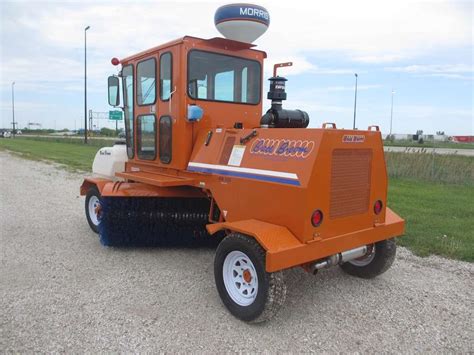 2013 Broce KR350 Sweeper / Vactor For Sale, 653 Hours | Morris, IL | n3355 | MyLittleSalesman.com