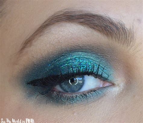 January Shop My Stash - Teal Turquoise Glittery Eyeshadow Look | See the World in PINK