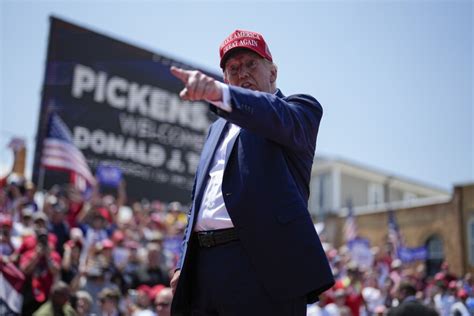 Trump's South Carolina rally attracted crowd in range of 50,000 to 55,000, police chief ...