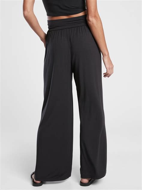 Studio Wide Leg Pant | Athleta in 2021 | Wide leg yoga pants, Wide leg ...