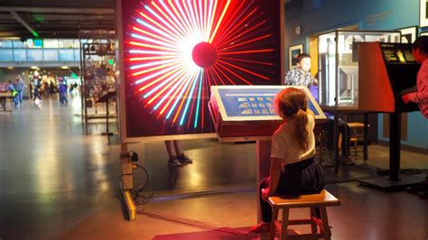 The Best Exhibits for Kids at San Francisco's Exploratorium - Mommy Nearest