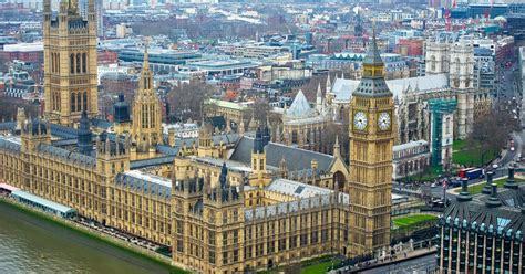 Audio guide HOUSES OF PARLIAMENT - Westminster History - Tour Guide | MyWoWo