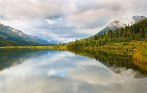 Alaska Hiking Trails | Best Alaska Hiking Trails near the Drifter’s Lodge