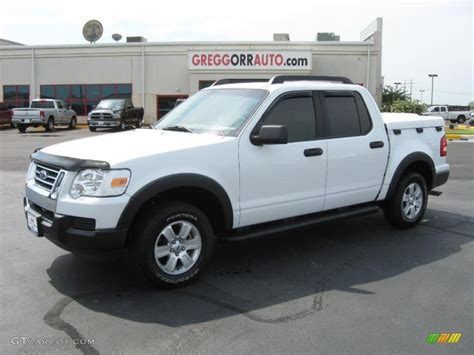 2007 Oxford White Ford Explorer Sport Trac XLT #36622653 | GTCarLot.com - Car Color Galleries