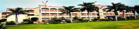 Shri Vaishnav Vidyapeeth Vishwavidyalaya Fee Structure 2024-25