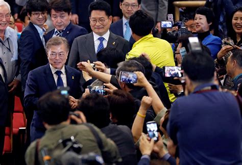 Moon Jae-in Declares Victory in South Korea Presidential Election - The ...