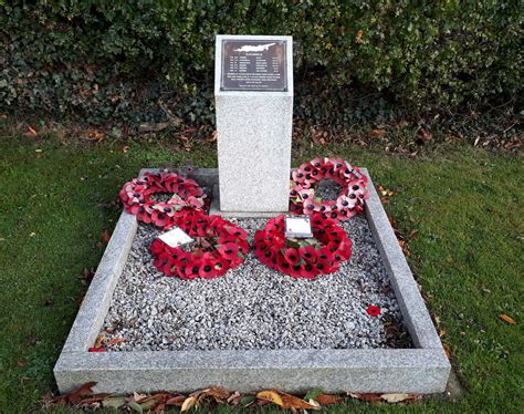 Canadian Memorial to Halifax Bomber Crash Victims - War Memorials Online