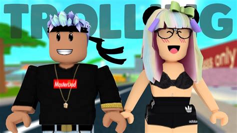 TROLLING WITH YUNGY IN ROBLOX... - YouTube