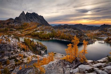 Complete Guide to Hiking the Enchantments – Mountain Lovely