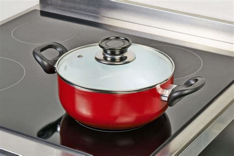 Best Ceramic Cookware – Reviews & Buying Guide 2020 - Table Matters