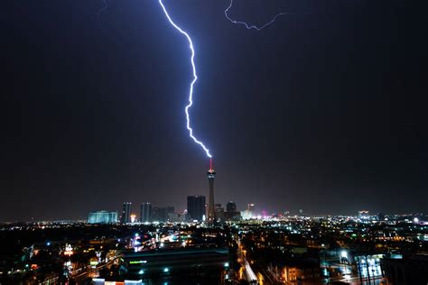 Storm knocks out power for nearly 42,000 in Las Vegas Valley | Las ...