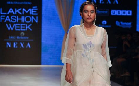 Farhan Akhtar, Geeta Phogat, Tilottama Shome attend Day 3 at Lakme Fashion Week Summer/Resort ...