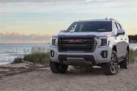 2021 GMC Yukon AT4 Heads Off Road: Live Photo Gallery | GM Authority