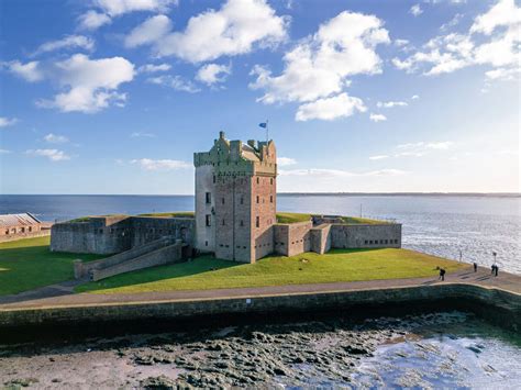 15 Best Castles in Dundee and around to Visit