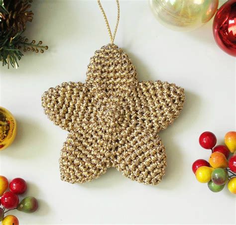 Crochet Christmas Star Ornament | I Heart Gantsilyo