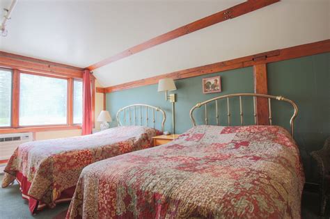 Cranmore Mountain Lodge Bed & Breakfast in North Conway | Cranmore ...