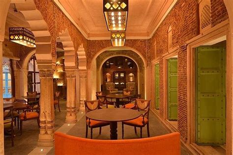 Private Tour: Old Delhi With Dharampura Haveli Including Meals: Triphobo