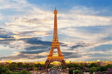 28 Interesting Facts about The Eiffel Tower | Fact City