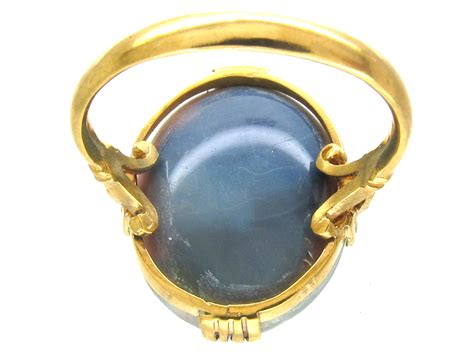 18ct Gold Large Oval Black Opal Ring (892F) | The Antique Jewellery Company