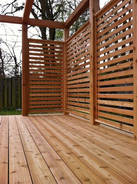 cedar stained horizontal privacy screen | Privacy screen outdoor, Patio ...