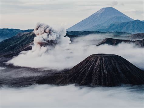 Mount Bromo East Java Indonesia Wallpaper,HD Nature Wallpapers,4k ...