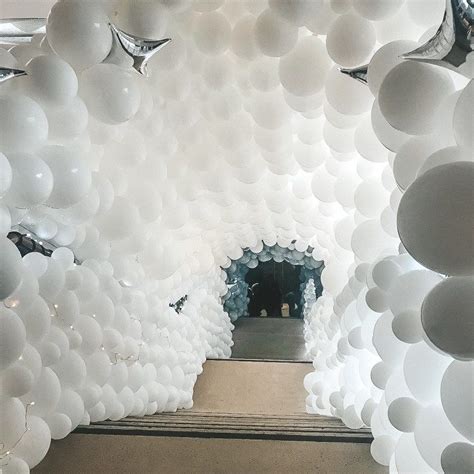 White Party Inspiration | Balloon archway, White party supplies, Balloons