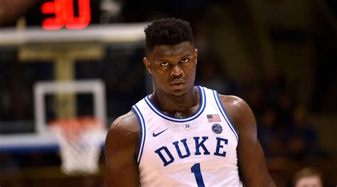 Zion Williamson doinks breakaway dunk vs Boston College (video ...