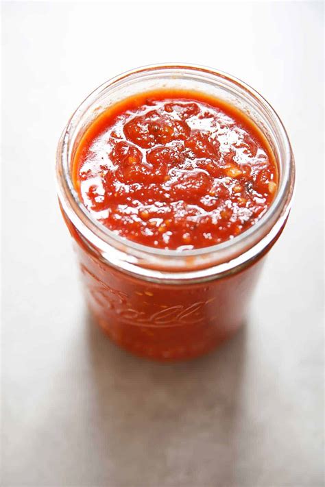 How to Make Tomato Sauce from Fresh Tomatoes - Lexi's Clean Kitchen