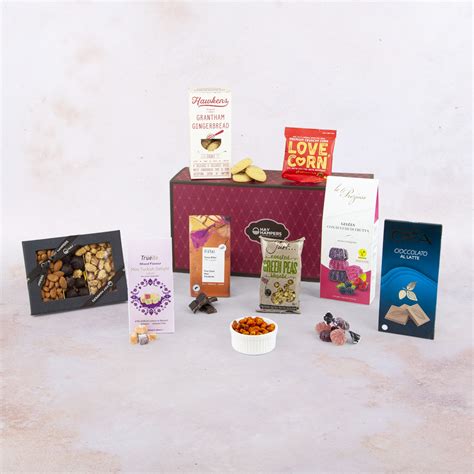 Halal Food Gift Hamper | Halal Gift | Free UK Delivery | HAY HAMPERS