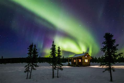 A Guide to Visiting Fairbanks, Alaska — A Prime Northern Lights Destination