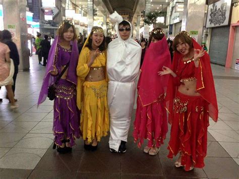 "Pocong" Spotted in Japan on Halloween | The Indonesian Anime Times by ...