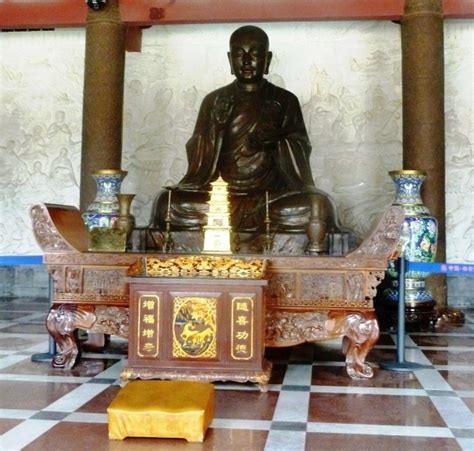 Xuanzang | Traveller | Buddhism & Healing