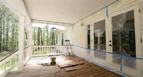 How to Paint a Deck Quickly and Easily