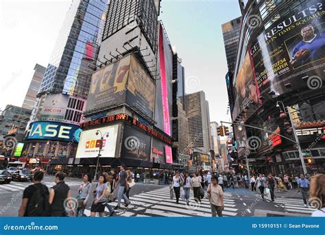 Broadway and 42nd Street Intersection Editorial Photo - Image of ...