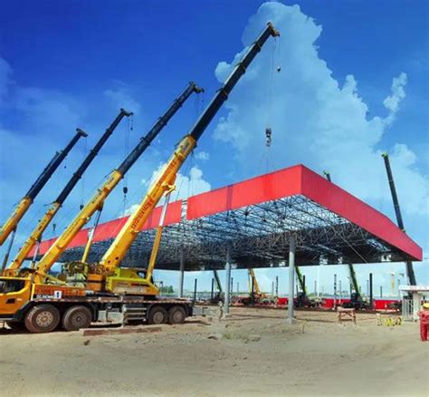 Prefabricated Steel Structure Gas Station Canopy Construction