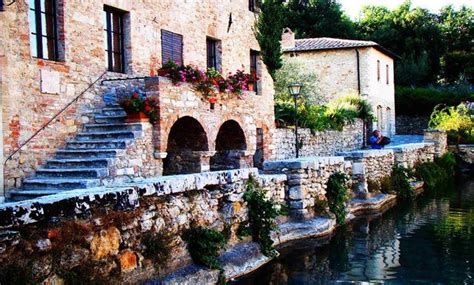 Bagno Vignoni Thermal Baths in San Quirico d'Orcia: 5 reviews and 29 photos