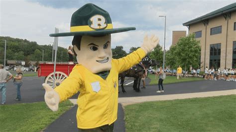 Forest Hills School District reveals new mascot