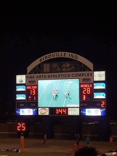 Stadium «Birdville ISD Fine Arts/Athletics Complex», reviews and photos, 9200 Mid Cities Blvd ...