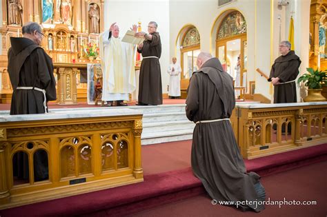 Franciscan friar professes solemn vows to reflect love of brothers, Christ - The Catholic Sun