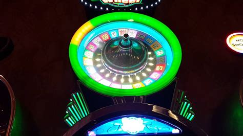 Cash Wheel Slot Bonus Quarter Machine Max Bet Live Gambling Hollywood Casino - YouTube