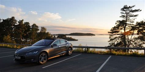 Tesla-Crazy Norway Sees Its Electric Vehicle Revolution Take Root | Fortune