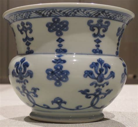 Ming Dynasty Pottery | File:Ming dynasty bowl, early 16th century ...