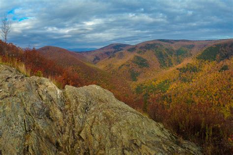 Mount Greylock State Reservation in Massachusetts [OC][3000x2666] Earth Lover, Earthporn, Travel ...