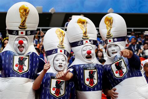 Polite Japan Fans Clean Stadium After World Cup Win - Newsweek